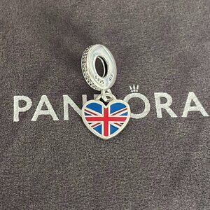 Pandora England Flag Exclusive Charm